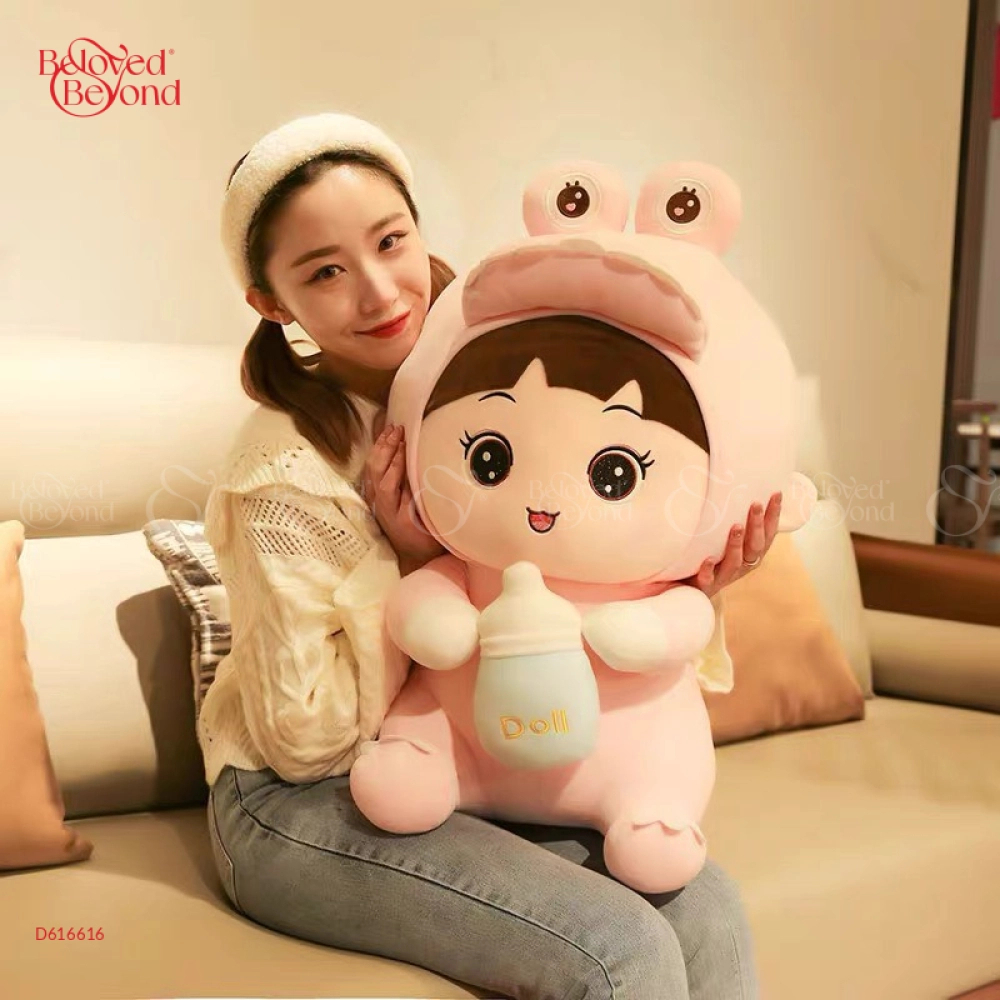Bé Ôm Bình Sữa - belovedbeyond.com