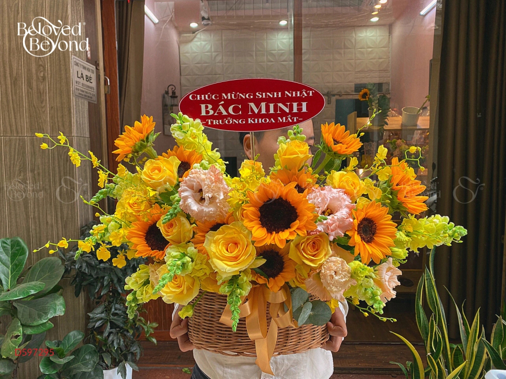 Vĩ Đại - belovedbeyond.com